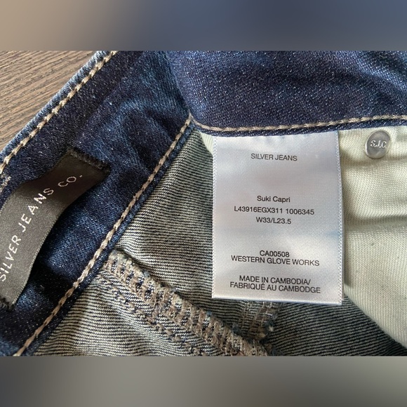 SILVER JEANS Suki Capri       
W33 x L23.5 (size 12/14) - Picture 5 of 5